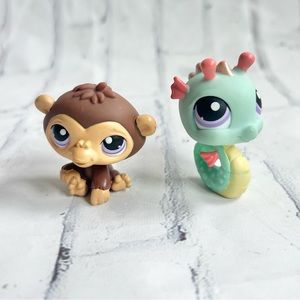 Littlest pet shop, chimpanzee and seahorse